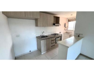 Apartamento de 3 alcobas en venta en La Sebastiana, Envigado, 69 m² · foto 2 de 15