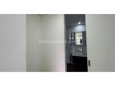 Casa de 3 alcobas en venta en Loma El Atravesado, Envigado, 290 m² · foto 4 de 20