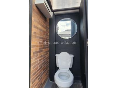 Casa de 3 alcobas en venta en Loma El Atravesado, Envigado, 290 m² · foto 13 de 20