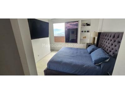 Casa de 3 alcobas en venta en Loma El Atravesado, Envigado, 290 m² · foto 16 de 20