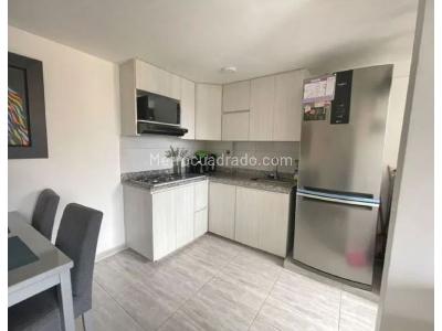 Apartamento de 2 alcobas en venta en Cabecera San Antonio De Prado, Medellín, 52 m² · foto 3 de 16
