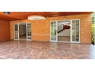 Casa de 4 alcobas en venta en El Escobero, Envigado, 182 m² · foto 6 de 20
