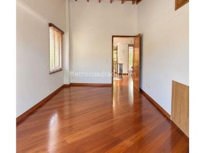 Casa de 4 alcobas en venta en El Escobero, Envigado, 182 m² · foto 17 de 20