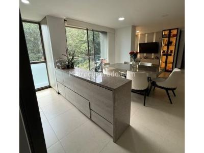 Apartamento de 2 alcobas en venta en Las Palmas, Medellín, 80 m² · foto 1 de 12