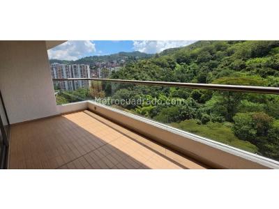 Apartamento de 3 alcobas en venta en Los Bernal, Medellín, 96 m² · foto 2 de 8
