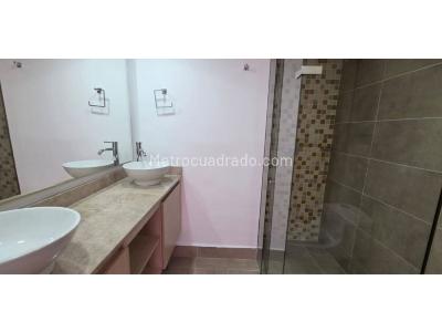 Apartamento de 3 alcobas en venta en Los Bernal, Medellín, 96 m² · foto 7 de 8