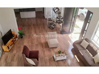 Casa de 4 alcobas en venta en Pueblo Tapao, Armenia, 196 m² · foto 11 de 20