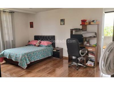 Casa de 4 alcobas en venta en Pueblo Tapao, Armenia, 196 m² · foto 15 de 20