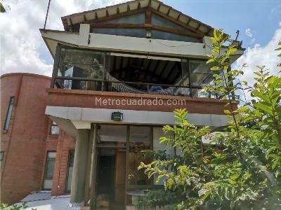 Casa de 4 alcobas en venta en Cerritos, Pereira · foto 10 de 20