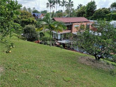 Casa de 4 alcobas en venta en Cerritos, Pereira · foto 17 de 20