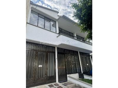 Casa de 5 alcobas en venta en La Elvira, Pereira, 500 m² · foto 6 de 9