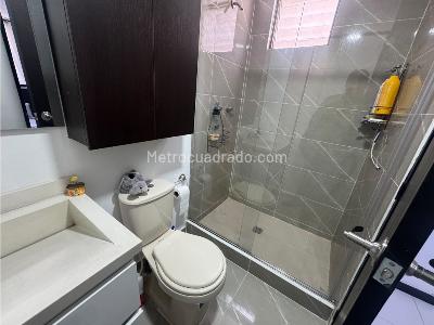 Apartamento de 2 alcobas en venta en Torres De Belmonte, Pereira, 70 m² · foto 2 de 11
