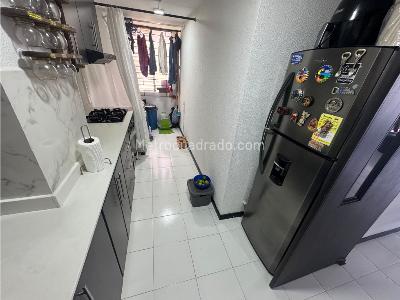 Apartamento de 2 alcobas en venta en Torres De Belmonte, Pereira, 70 m² · foto 8 de 11
