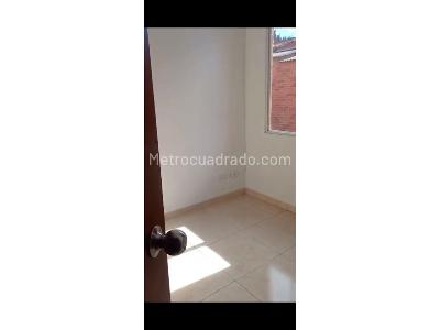 Casa de 2 alcobas en venta en San Mateo, Soacha, 63 m² · foto 3 de 7