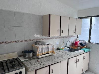 Casa en venta en Sur Centro Comuna La Fuente, Manizales · foto 6 de 11