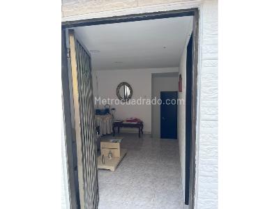 Casa en venta en Sur Centro Comuna La Fuente, Manizales · foto 10 de 11