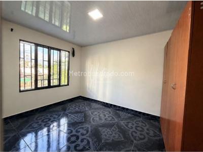 Casa en venta en Las Mercedes, Pereira · foto 2 de 13