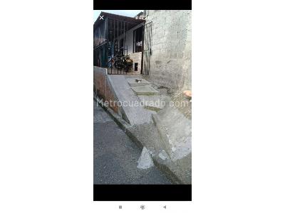 Casa en venta en Los Comuneros, Manizales · foto 2 de 20