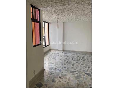 Apartamento de 3 alcobas en venta en Los Alamendros, Pereira, 50 m² · foto 3 de 7