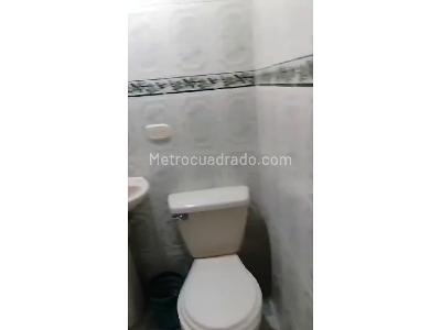Casa de 5 alcobas en venta en Modelia 2, Ibagué, 98 m² · foto 3 de 10