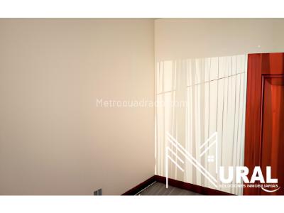 Apartamento de 4 alcobas en venta en Bella Suiza, Bogotá, 284 m² · foto 7 de 16