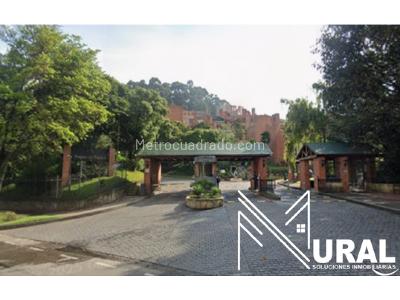 Apartamento de 4 alcobas en venta en Bella Suiza, Bogotá, 284 m² · foto 16 de 16