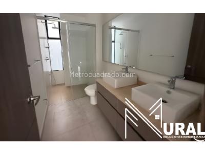 Apartamento de 3 alcobas en venta en Santa Monica, Cali, 207 m² · foto 4 de 7