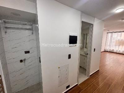 Apartaestudio en arriendo en Modelia Hayuelos, Bogotá · foto 3 de 8
