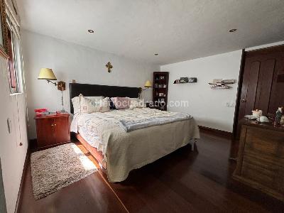 Apartamento de 3 alcobas en venta en Lindaraja, Bogotá, 175 m² · foto 18 de 20