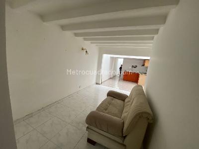 Casa de 3 alcobas en venta en La Camelia, Bogotá, 190 m² · foto 16 de 19