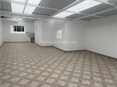 Casa de 5 alcobas en venta en Fatima, Bogotá, 390 m² · foto 7 de 20