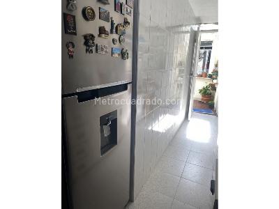 Apartamento de 3 alcobas en venta en La Francia, Bogotá, 74 m² · foto 7 de 12