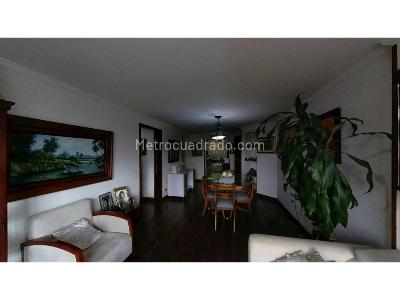 Apartamento de 3 alcobas en venta en Chico Norte Etapa 3, Bogotá, 104 m² · foto 2 de 20
