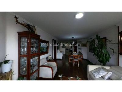 Apartamento de 3 alcobas en venta en Chico Norte Etapa 3, Bogotá, 104 m² · foto 3 de 20