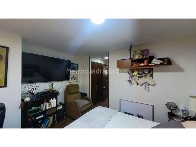 Apartamento de 3 alcobas en venta en Chico Norte Etapa 3, Bogotá, 104 m² · foto 18 de 20