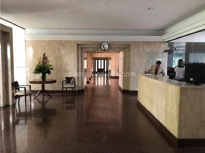 Apartamento de 3 alcobas en venta en Normandia, Cali, 280 m² · foto 10 de 20