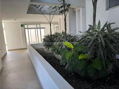 Apartamento de 3 alcobas en venta en Ciudad Jardin, Cali, 153 m² · foto 10 de 20