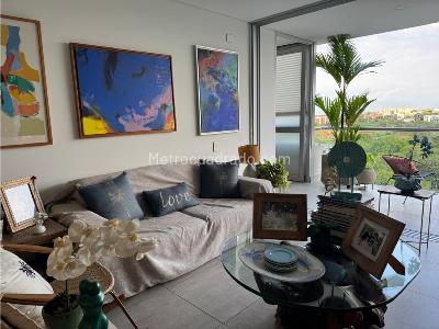 Apartamento de 3 alcobas en venta en Ciudad Jardin, Cali, 153 m² · foto 13 de 20