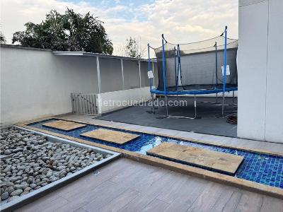 Apartamento de 3 alcobas en venta en Ciudad Jardin, Cali, 153 m² · foto 18 de 20