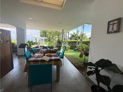 Casa de 3 alcobas en venta en Altos De Ciudad Jardin, Cali, 390 m² · foto 2 de 20