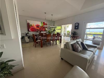 Casa de 3 alcobas en venta en Altos De Ciudad Jardin, Cali, 390 m² · foto 10 de 20