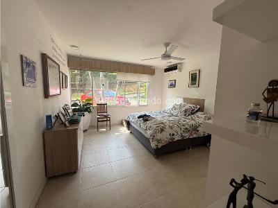 Casa de 3 alcobas en venta en Altos De Ciudad Jardin, Cali, 390 m² · foto 11 de 20