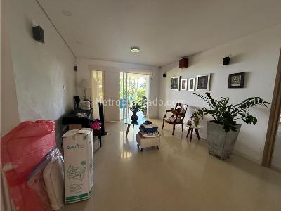 Casa de 3 alcobas en venta en Altos De Ciudad Jardin, Cali, 390 m² · foto 12 de 20