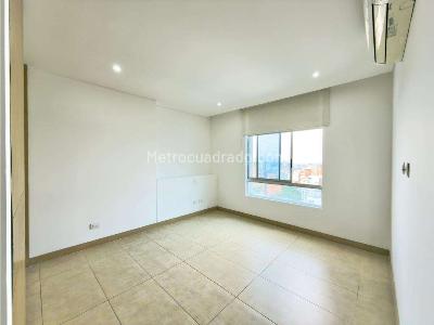 Apartamento de 3 alcobas en venta en Normandia, Cali, 175 m² · foto 7 de 20