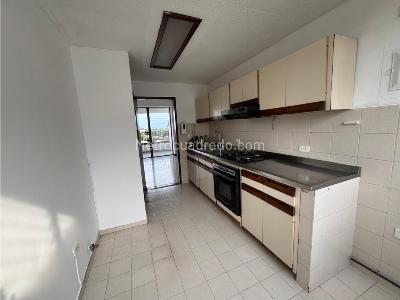 Apartamento de 3 alcobas en venta en Ciudad Jardin, Cali, 120 m² · foto 11 de 20