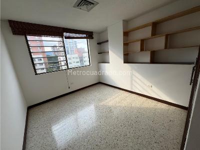 Apartamento de 3 alcobas en venta en Ciudad Jardin, Cali, 120 m² · foto 16 de 20