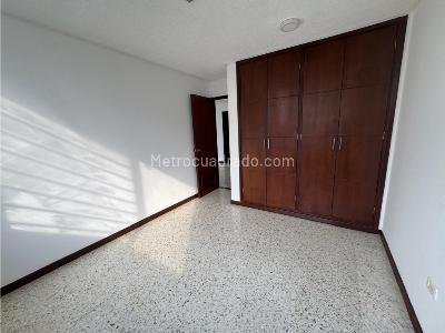 Apartamento de 3 alcobas en venta en Ciudad Jardin, Cali, 120 m² · foto 19 de 20