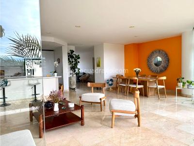 Apartamento de 3 alcobas en venta en Ciudad Jardin, Cali, 231 m² · foto 3 de 20