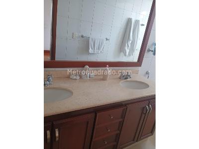 Apartamento en venta en Menga, Cali · foto 13 de 20