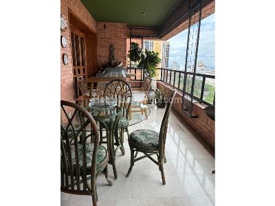 Apartamento de 3 alcobas en venta en Normandia, Cali, 240 m² · foto 2 de 9